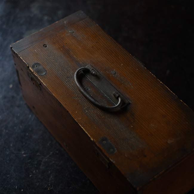Showa era wooden box