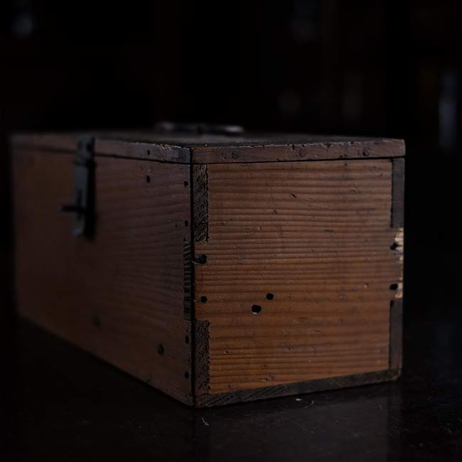 Showa era wooden box