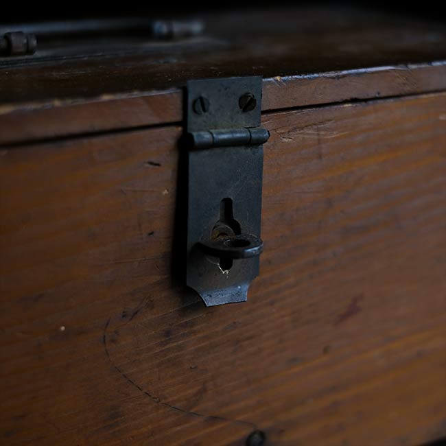 Showa era wooden box