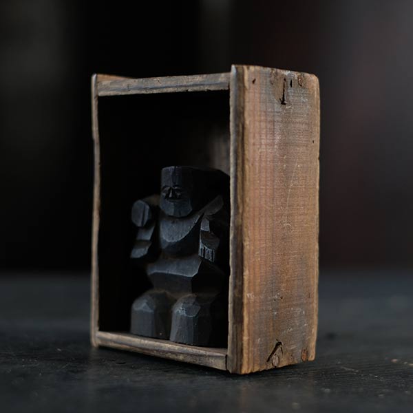 Simple wooden box