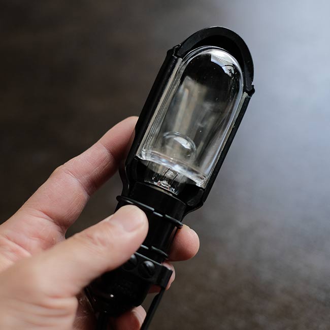 SINGER Sewing Machine Light