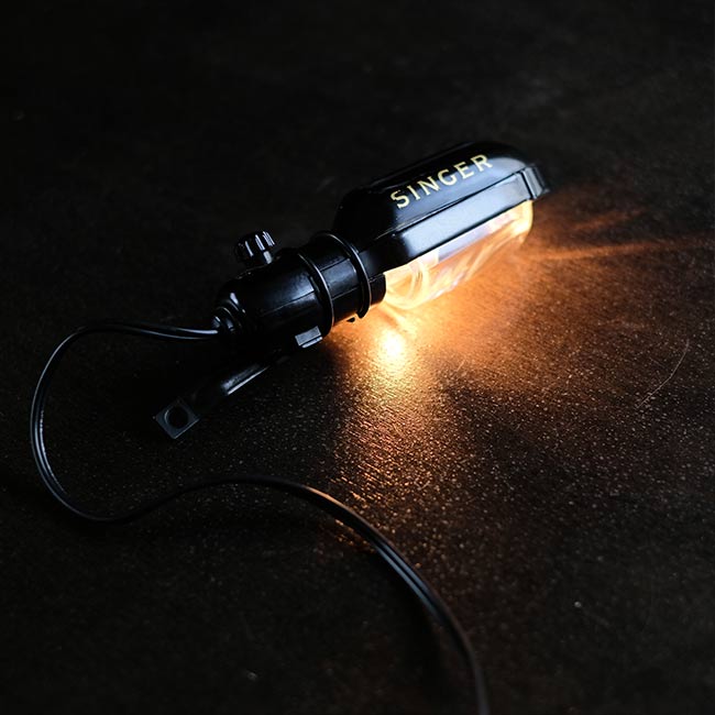 SINGER Sewing Machine Light