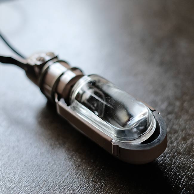 SINGER Sewing Machine Light