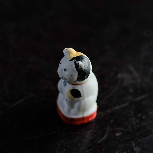 Ceramic Maneki-neko