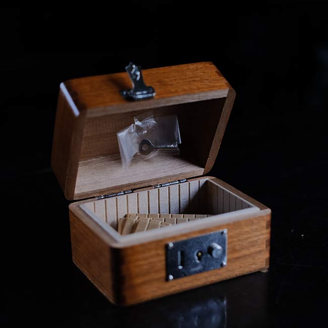 Stamp storage case