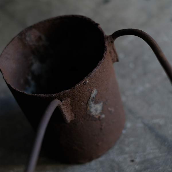 Pouring hot water for casting