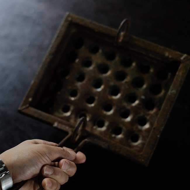 錆びたソフビの型