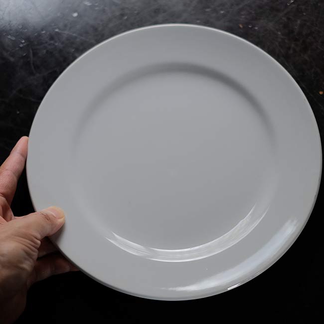 Sone Pottery Rimmed Plate φ25cm