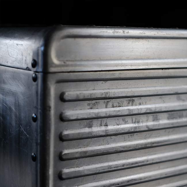 Square aluminum trunk