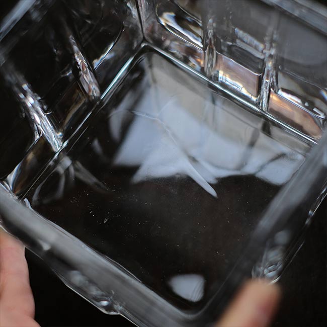 square glass container