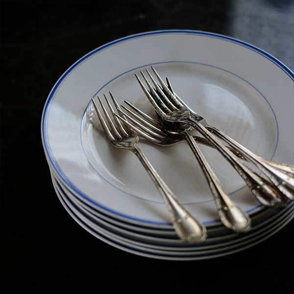 THE IRONSTONE Blue Line Plate φ23cm