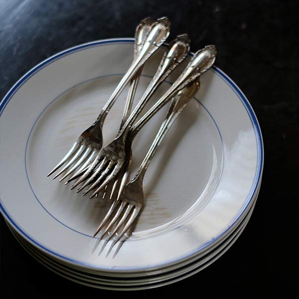 THE IRONSTONE Blue Line Plate φ23cm