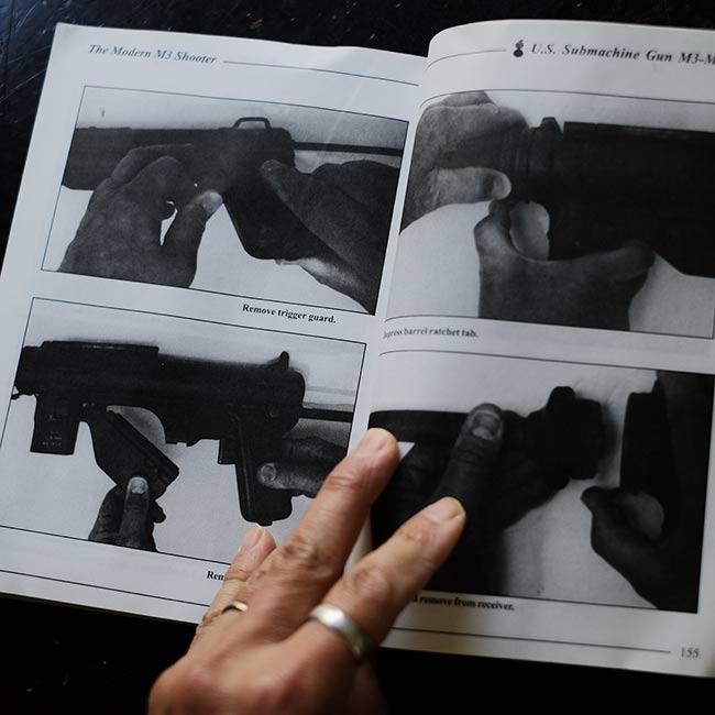 THE US M3-3A1 SUBMACHINE GUN