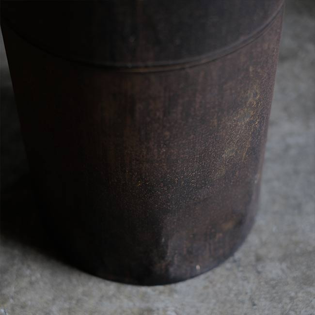 Rusty tin can