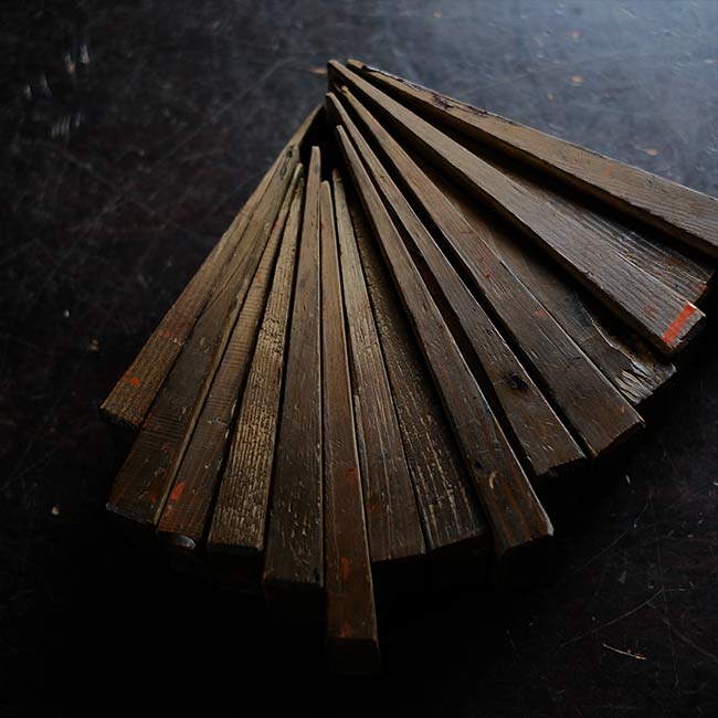 Wood chip set