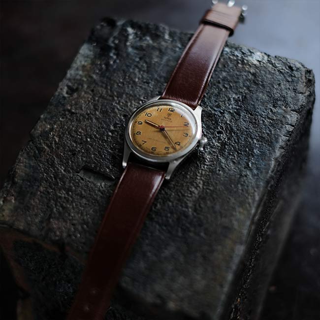 Tudor Oyster manual winding watch
