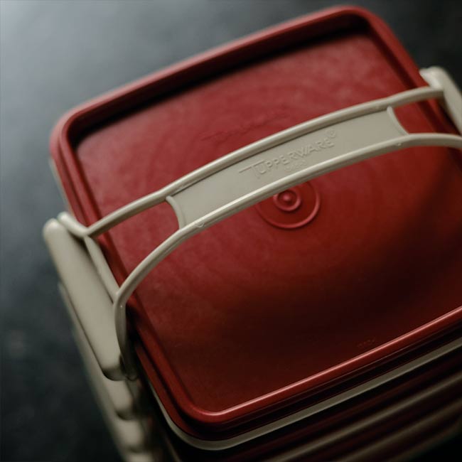 TUPPERWARE Lunch Box