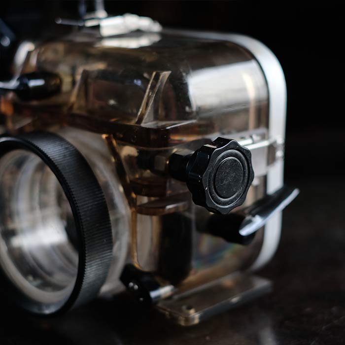 Waterproof case for underwater photography