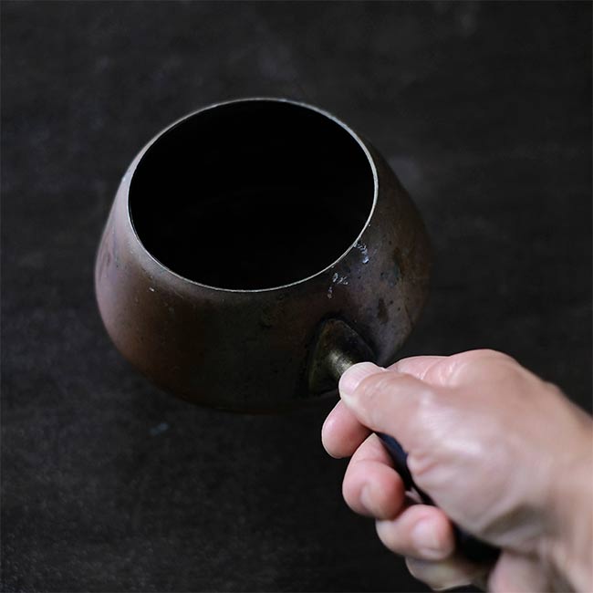 銅の片手鍋