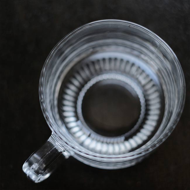 Glass cup