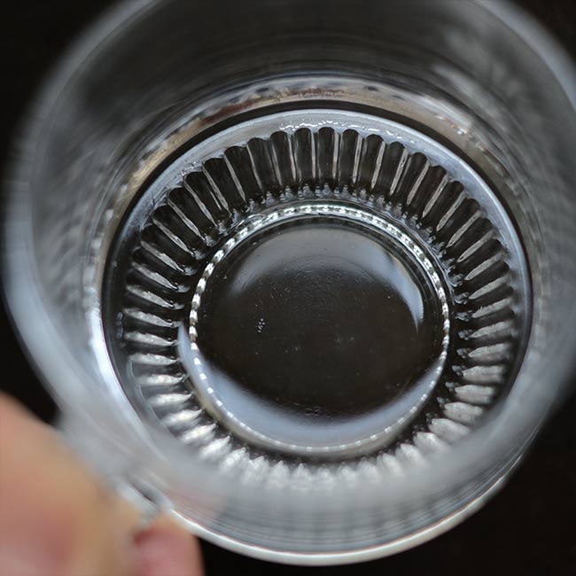 Glass cup