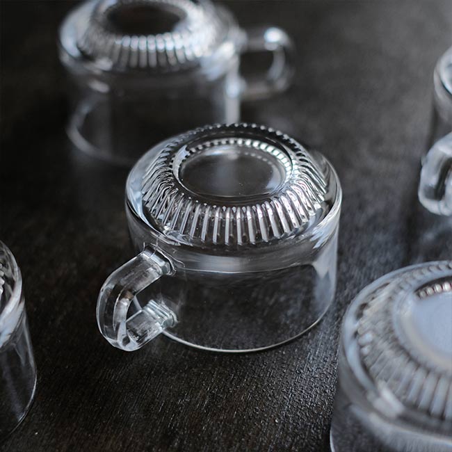 Glass cup