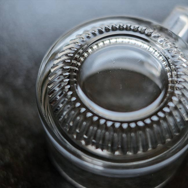 Glass cup