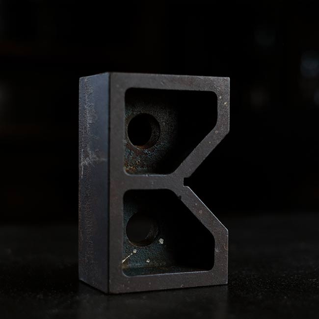 Rusty V-block