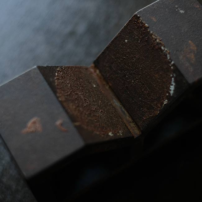 Rusty V-block