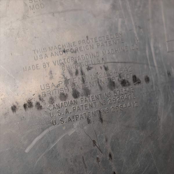 VICTOR Automatic Calculator