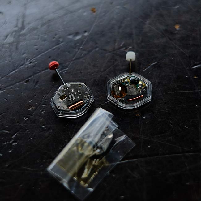 Clock movement (3 pieces)