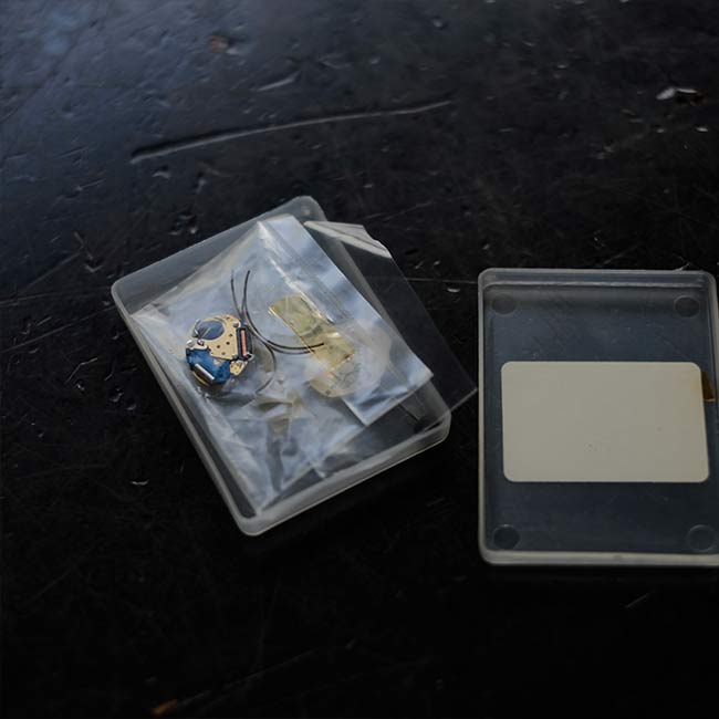 Clock movement (2 pieces)