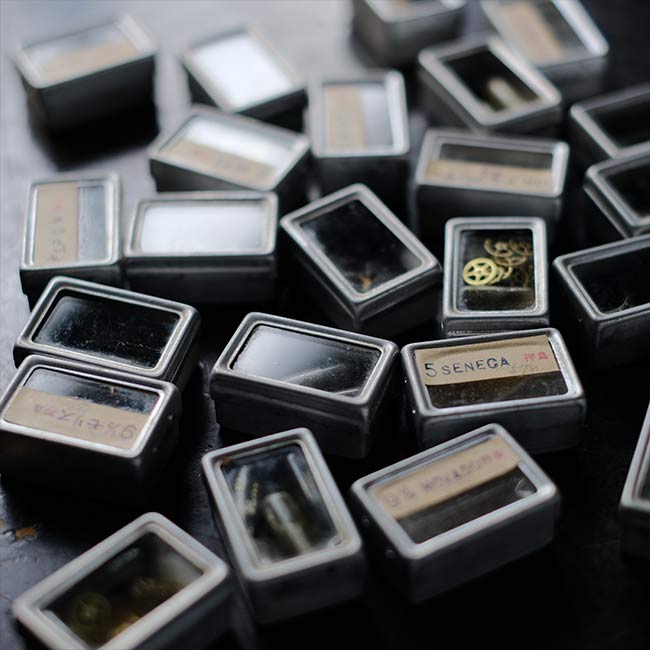 Watch parts storage case