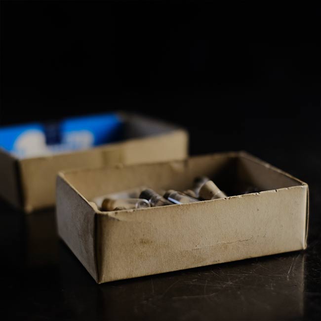 Set of mechanical watch parts jars
