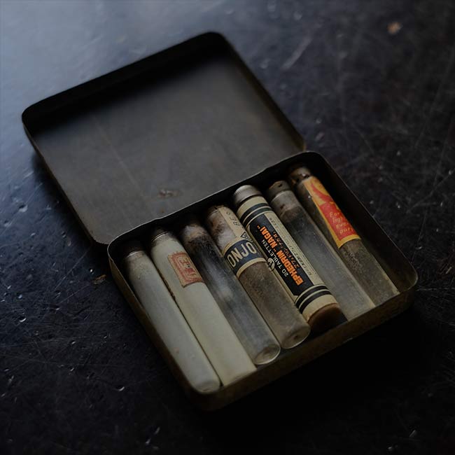 Set of mechanical watch parts jars