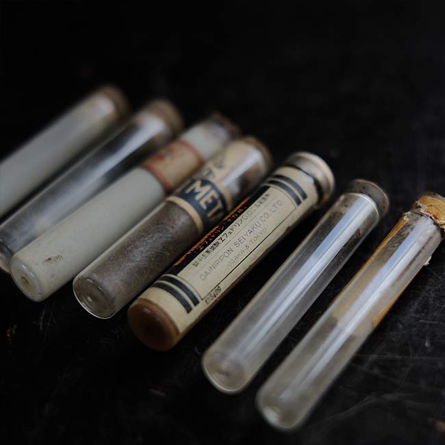Set of mechanical watch parts jars