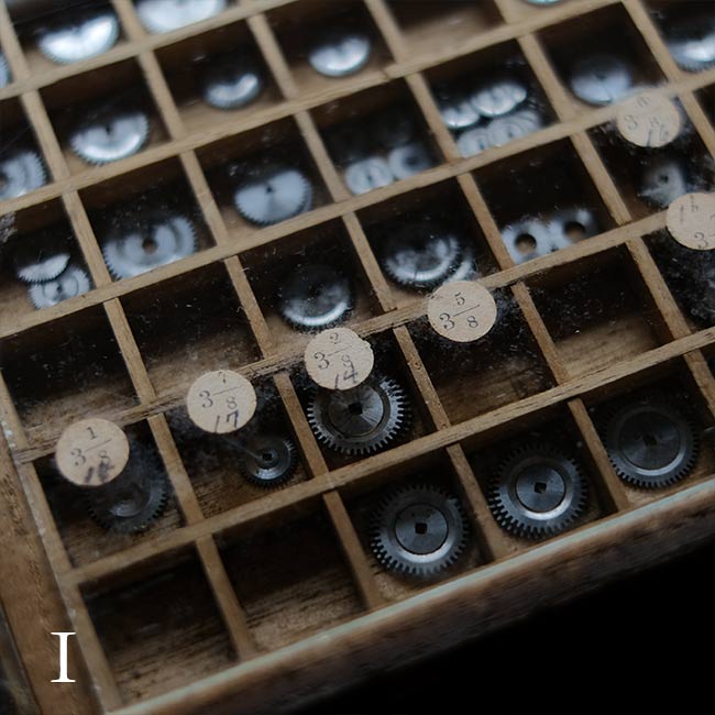 Clock Parts Palette (Thin)
