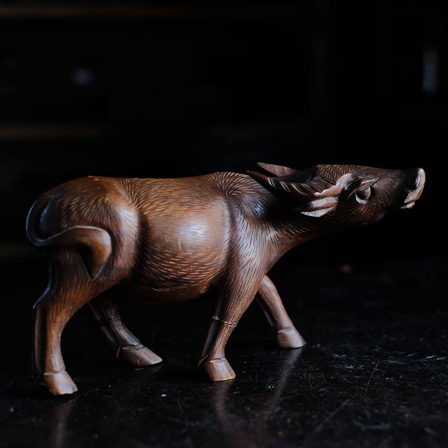 buffalo figure