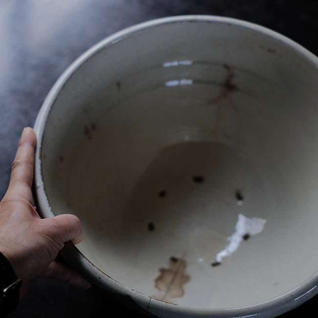 kneading bowl