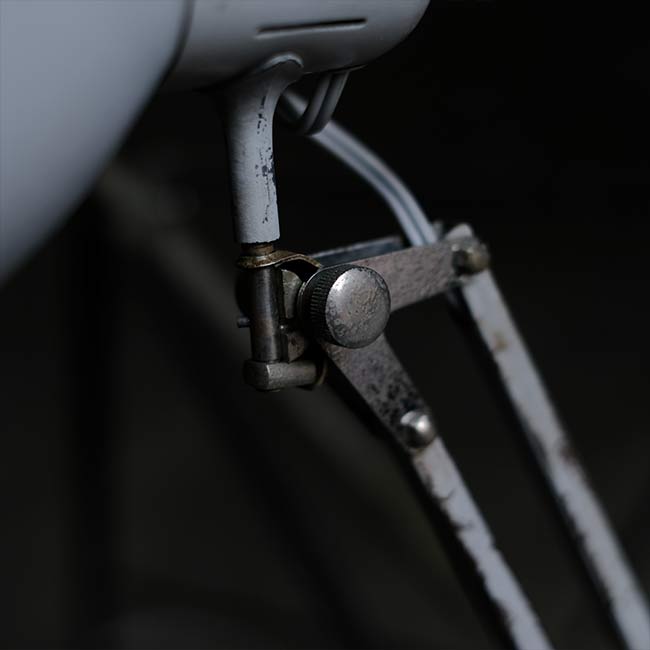 Yamada Lighting Z Light with Stand