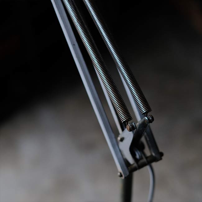 Yamada Lighting Z Light with Stand
