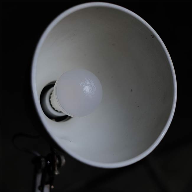 Yamada Lighting Z Light with Stand