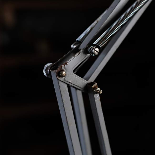 Yamada Lighting's Z Light (desk light)