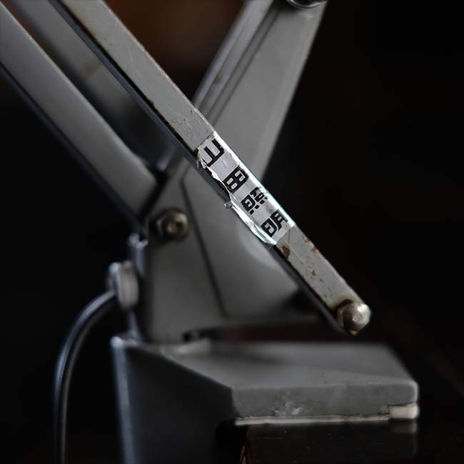 Yamada Lighting's Z Light (desk light)