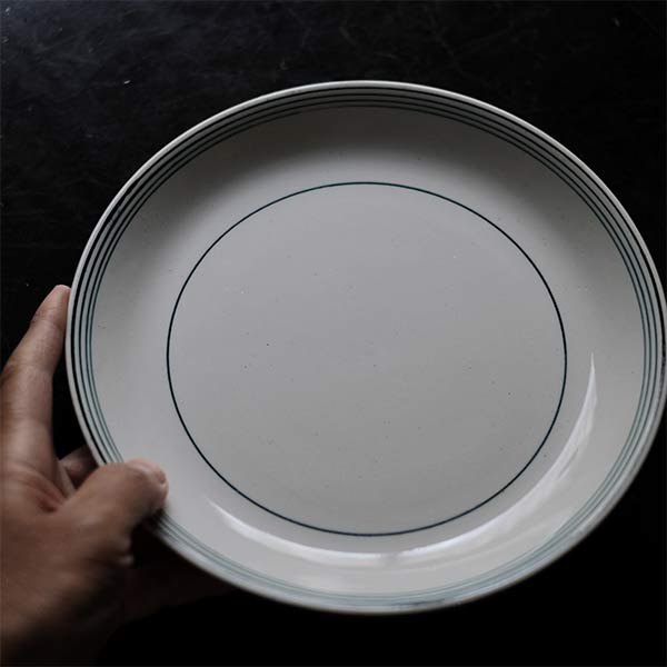Yamasho Pottery Ironstone Lined Plate, φ23cm