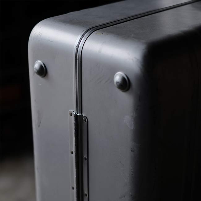 ZERO HALLIBURTON suitcase