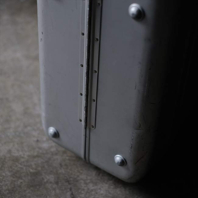 ZERO HALLIBURTON suitcase