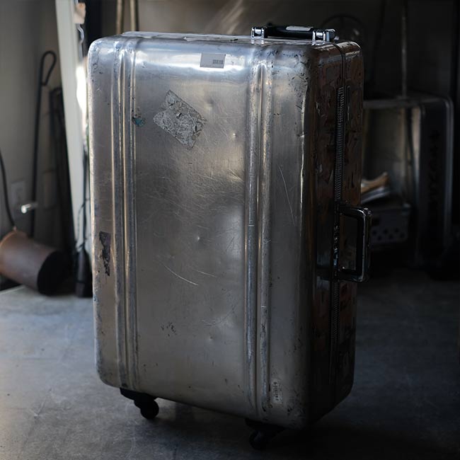 ZERO HALLIBURTON suitcase