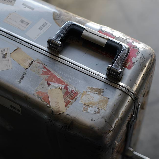 ZERO HALLIBURTON suitcase