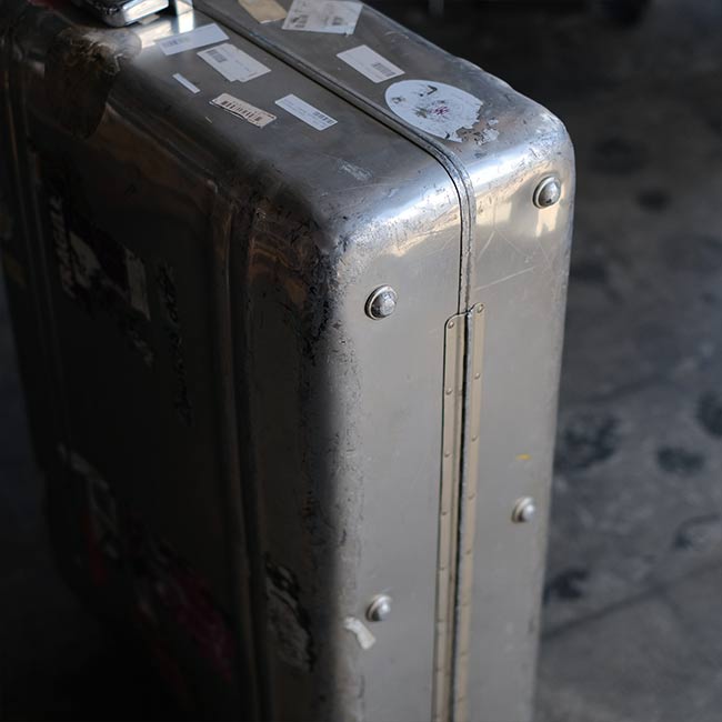 ZERO HALLIBURTON suitcase